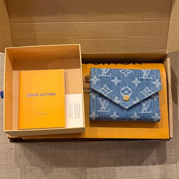 Louis Vuitton Denim Monogram Wallet - Picture 1 of 6